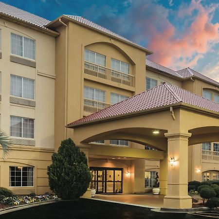 La Quinta By Wyndham Atlanta Stockbridge Hotel Exterior photo