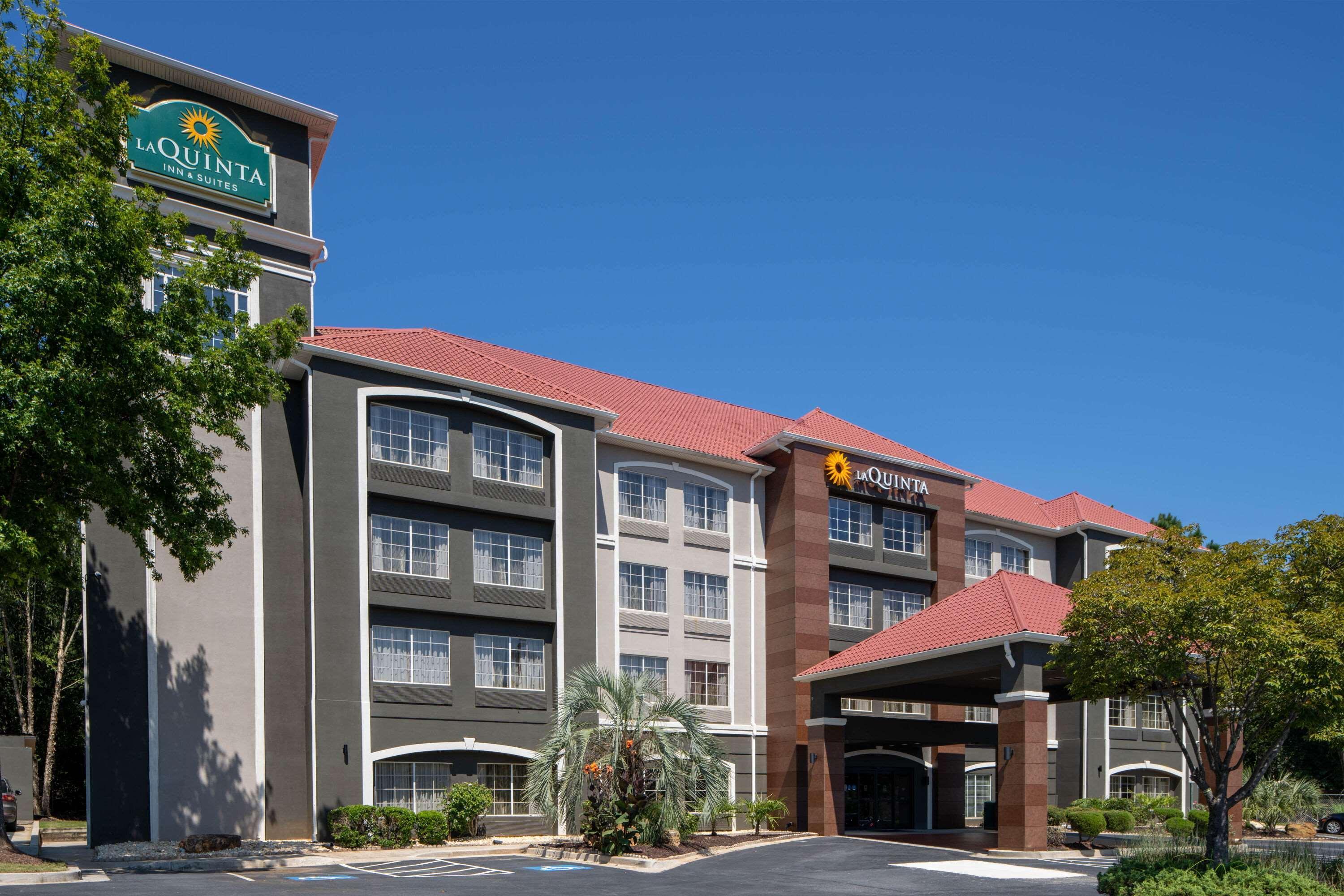 La Quinta By Wyndham Atlanta Stockbridge Hotel Exterior photo