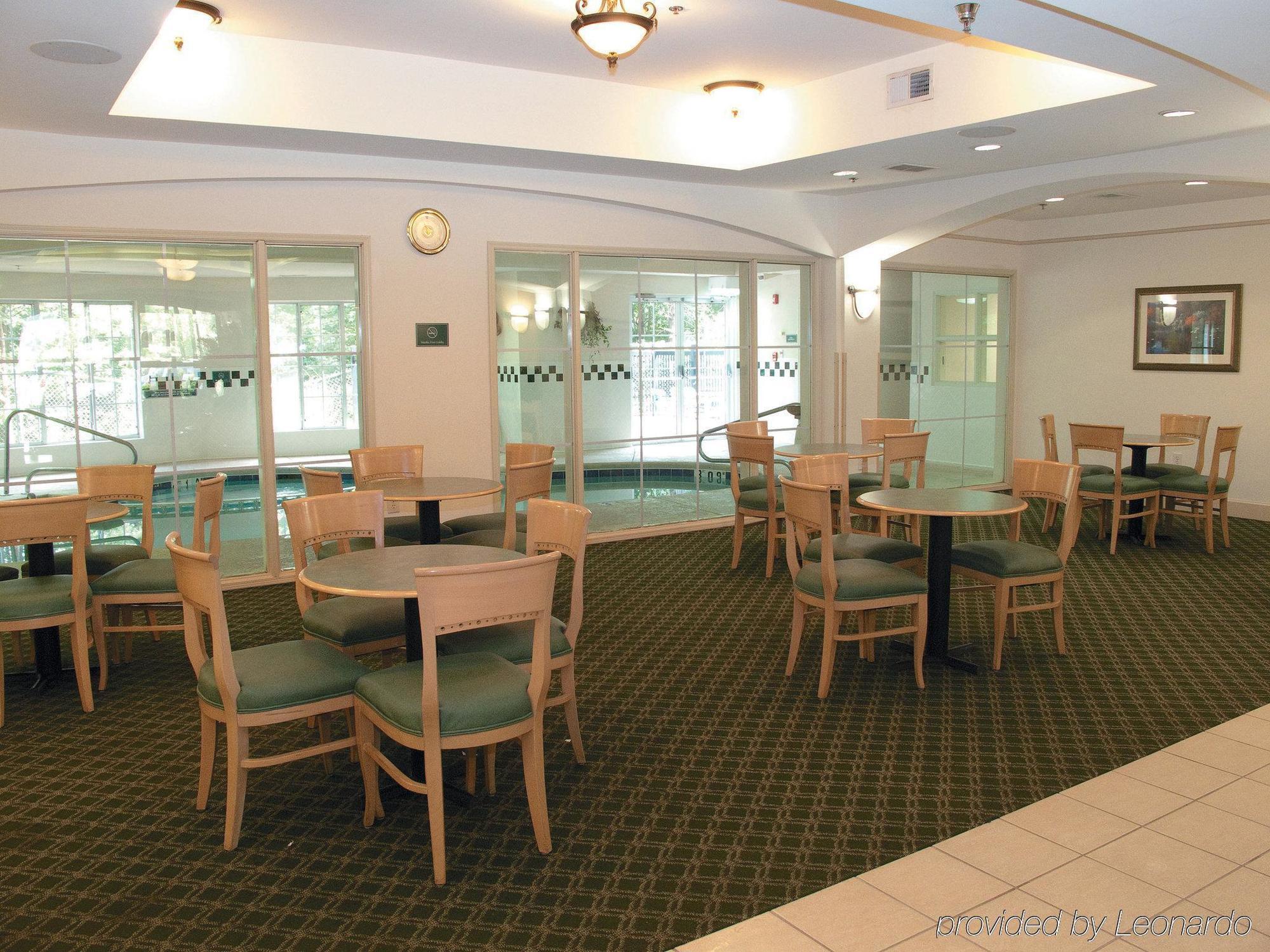 La Quinta By Wyndham Atlanta Stockbridge Hotel Exterior photo